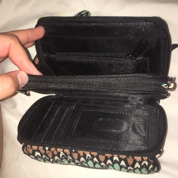 Vera Bradley Wristlet/Wallet - Picture 2 of 3